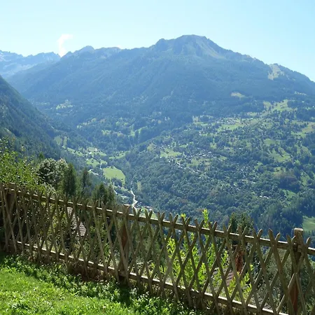 In With Private Balcony Apartment *